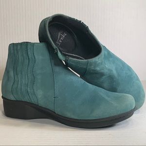 Rare Find Dankso Starbright Ankle Boot